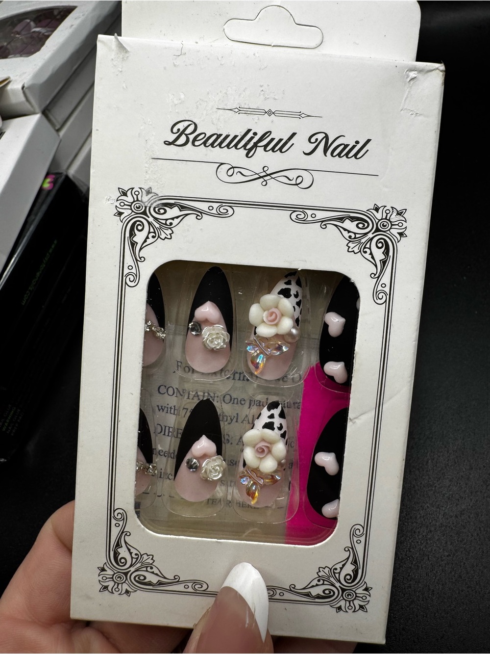 NWT Black & Pink 3D Floral Press-On Nails - Picture 2 of 3